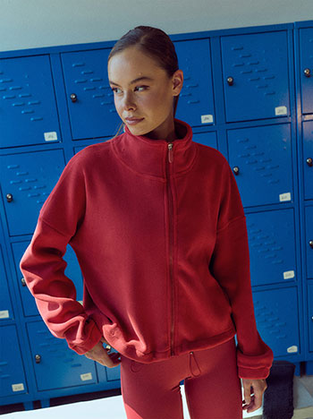 Fleece cardigan in red