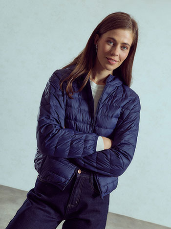 Packable quilted jacket in dark blue