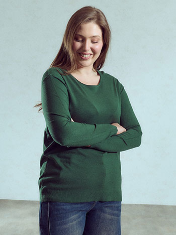 Scoop neckline sweater in green