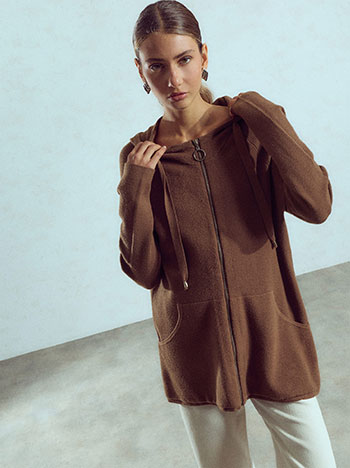 Long asymmetric cardigan in brown