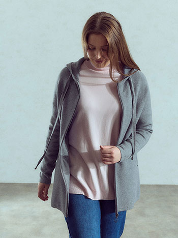 Long asymmetric cardigan in grey