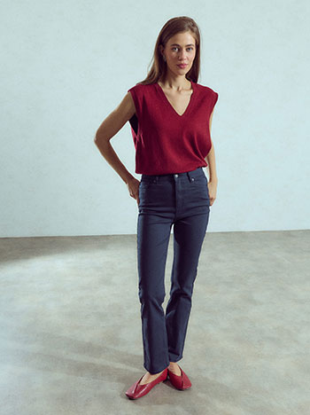 Straight leg jeans in dark blue