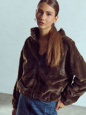 Faux fur jacket with elastic hem in brown
