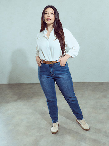 Mom jeans with detachable belt in blue