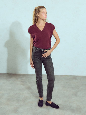 Push up jeans in dark grey