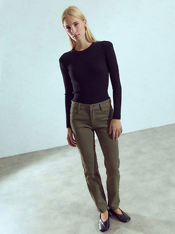 Solid jeans in khaki