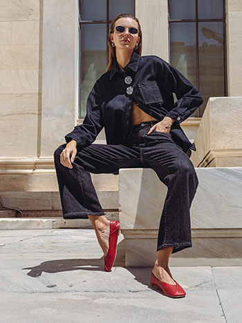 Jeans with contrast seams in midnight blue