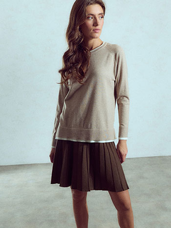 Knit pleated skirt in brown