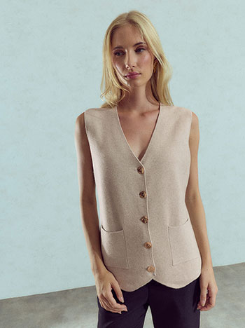 Knit vest with metallic buttons in light brown