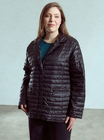 Solid quilted jacket in black
