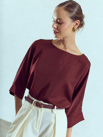 Asymmetric blouse in wine red