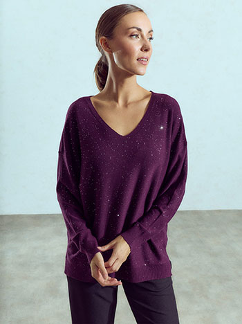 Sweater with sequins in dark purple