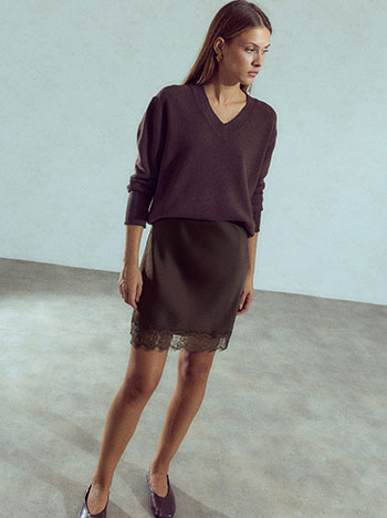 Mini satin skirt with lace in brown