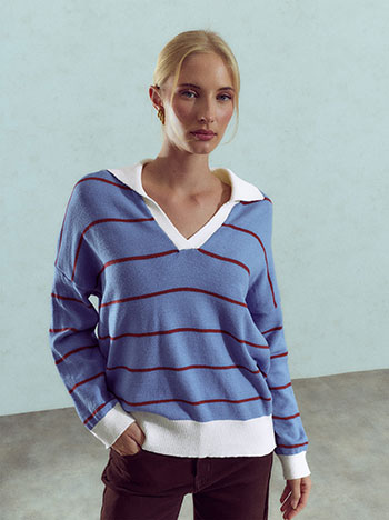 Striped sweater with point collar in light blue