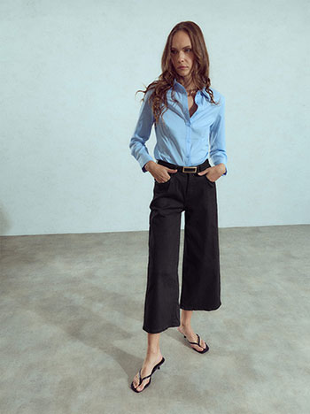 Cropped wide-leg jeans in black