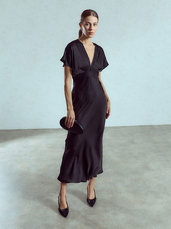 Satin dress with lace details in black