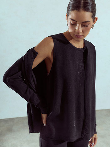 Sleeveless sweater and cardigan set in black