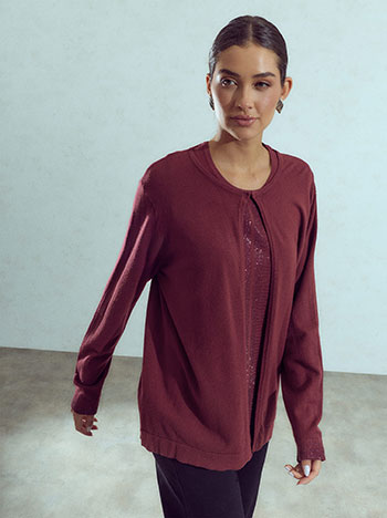 Sleeveless sweater and cardigan set in wine red