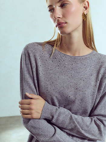 Sweater with rhinestones in grey