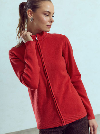 Knit cardigan with zip fastening in red