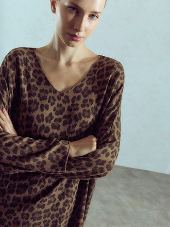 Leopard blouse in brown