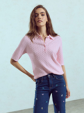 Metallic sweater with collar in pink