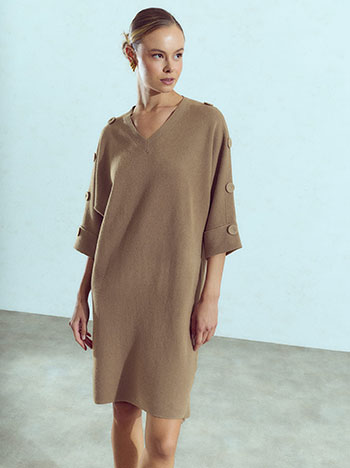 Knit dress with decorative buttons in brown