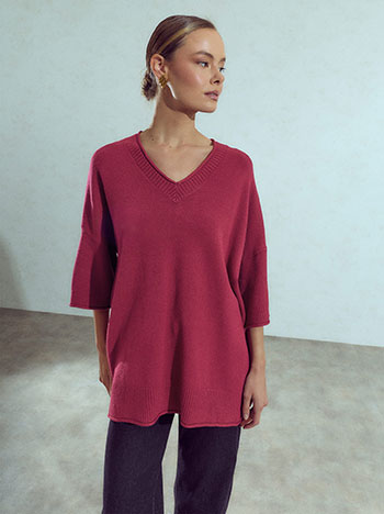Oversized sweater in crimson