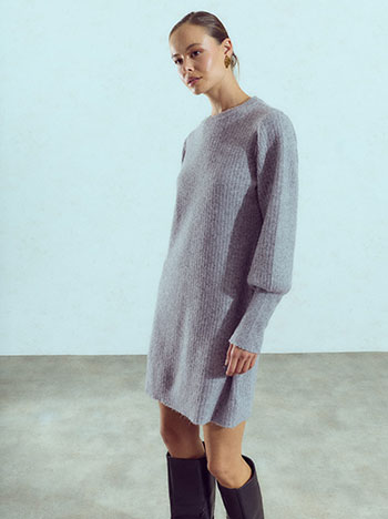 Knitted ribbed dress in grey