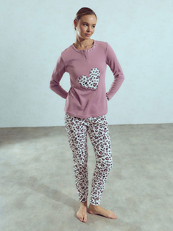 Pyjama set with heart in purple