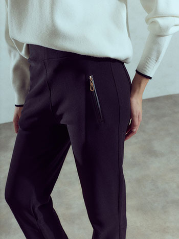 Elasticated trousers in black