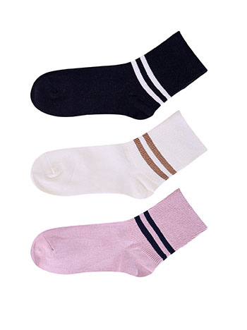 3 pack of socks with stripes in pink, black, off white