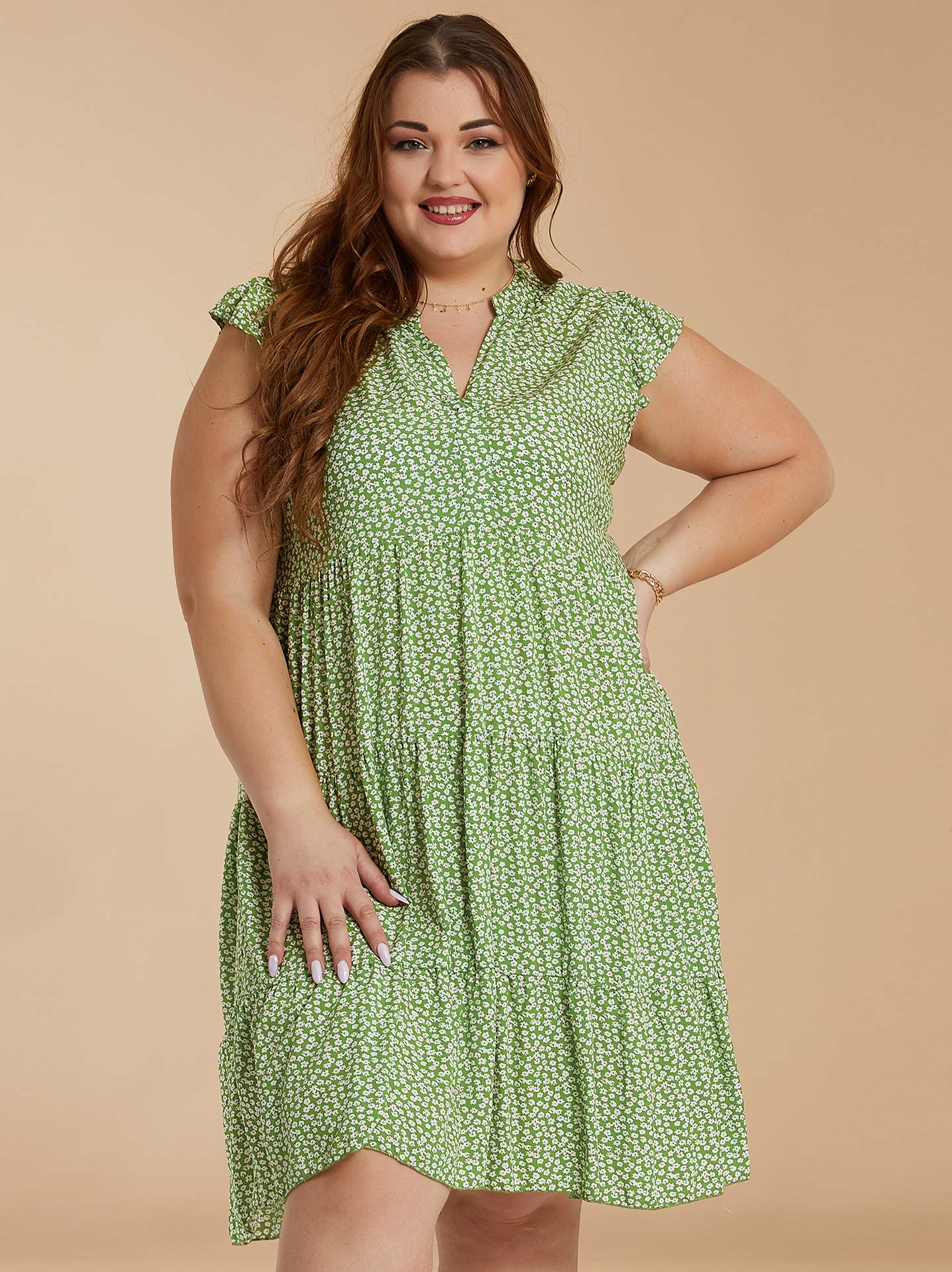 Cotton dress curvy in light green | Celestino