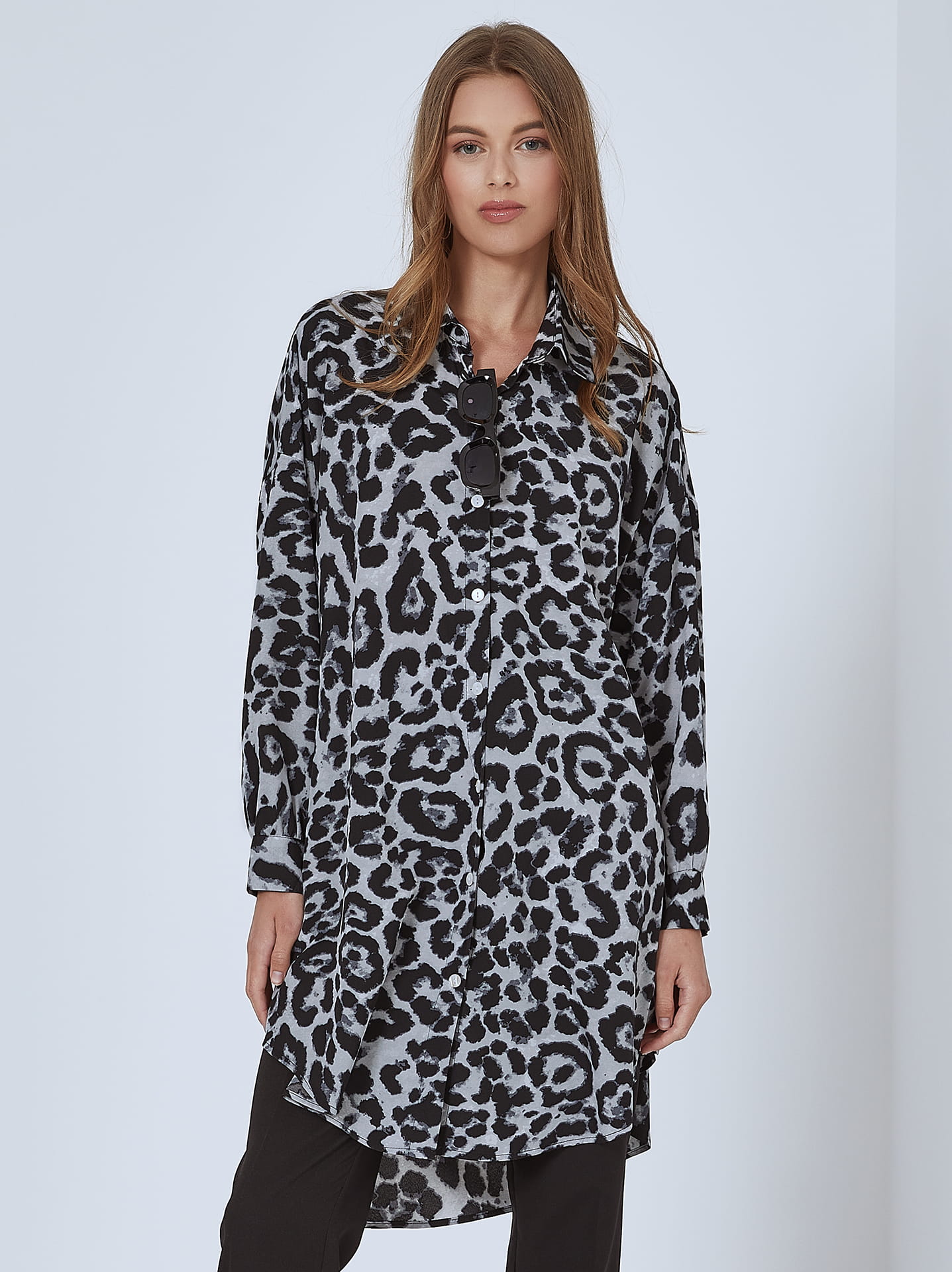 Asymmetric leopard shirt dress in grey Celestino