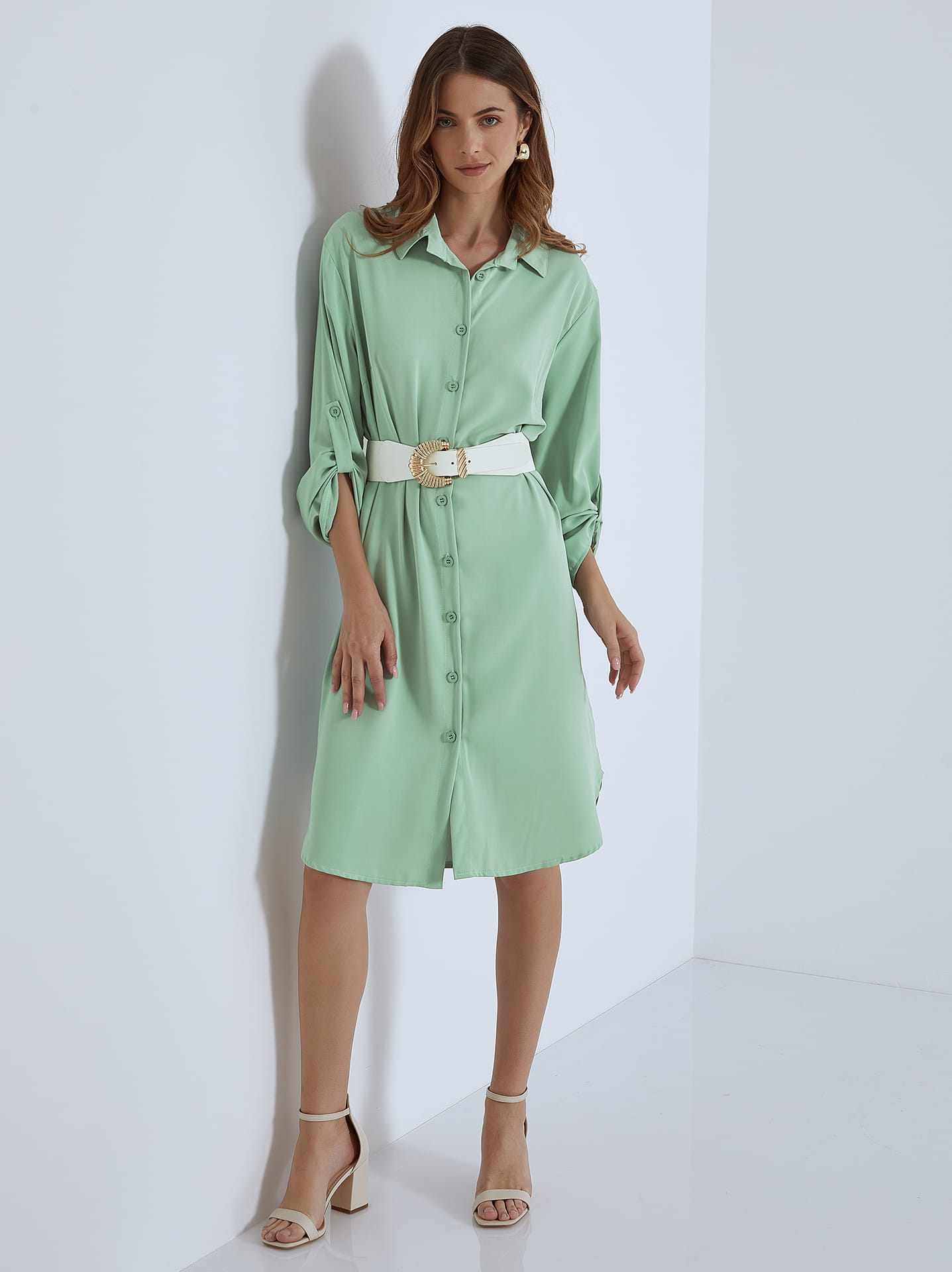 Shirt dress with point collar in almond green | Celestino