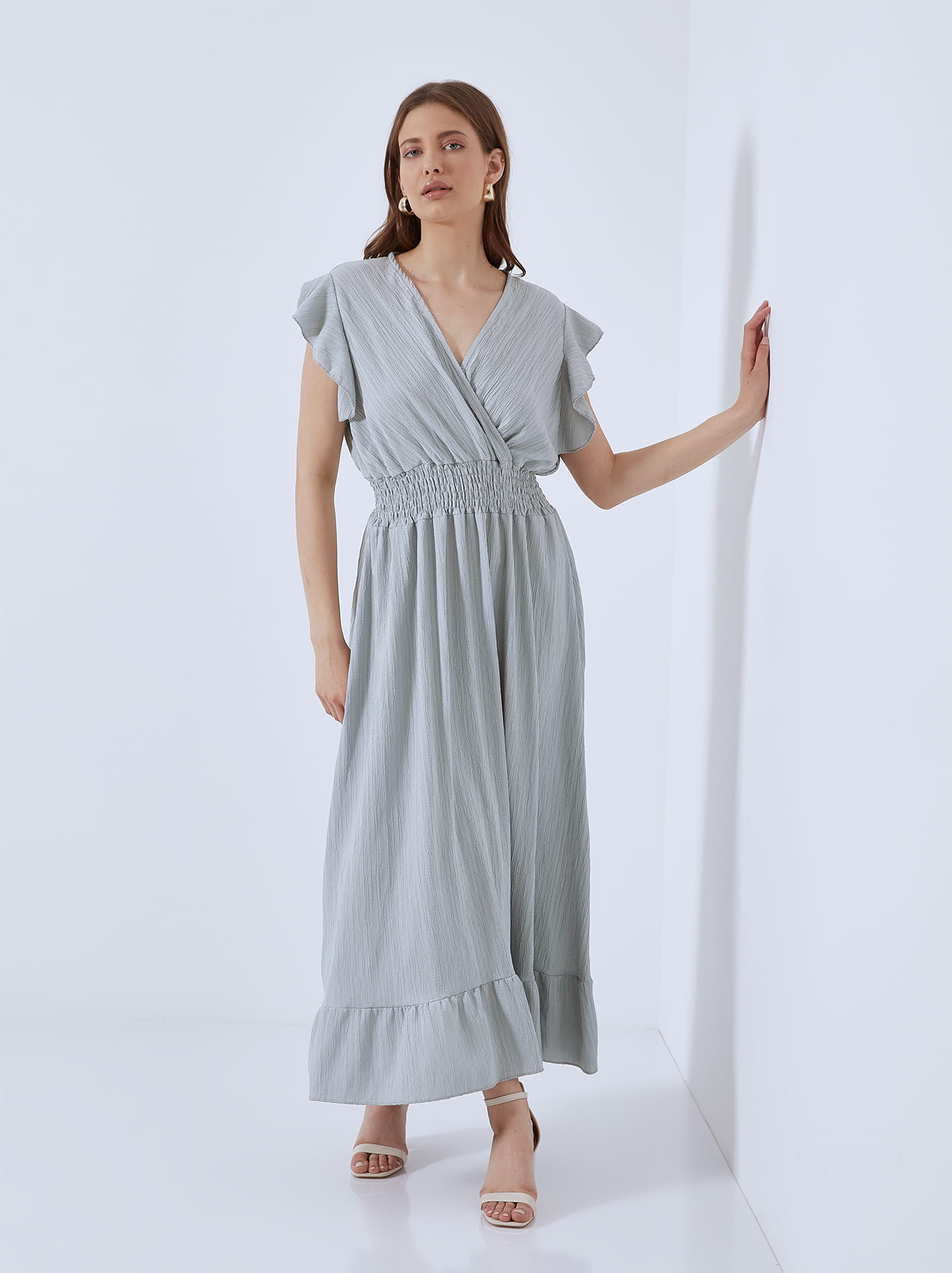 Wrap front dress in textured fabric in light grey Celestino