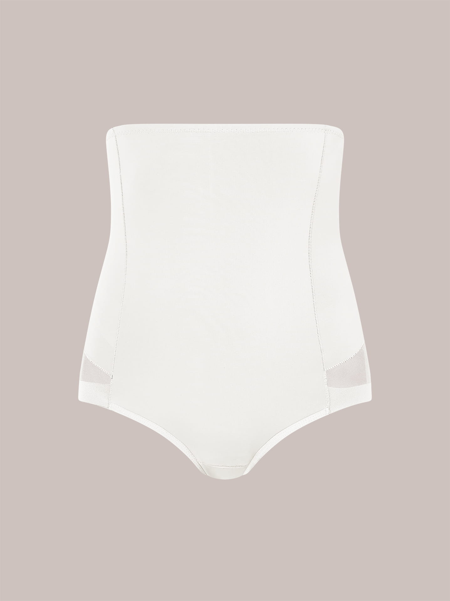 Fit control underwear in white, 5.99€