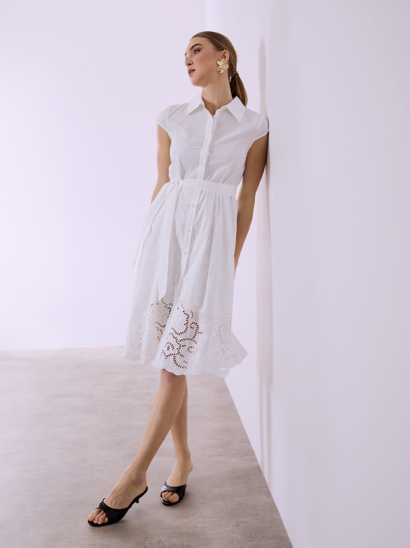 Σεμιζιέ φόρεμα