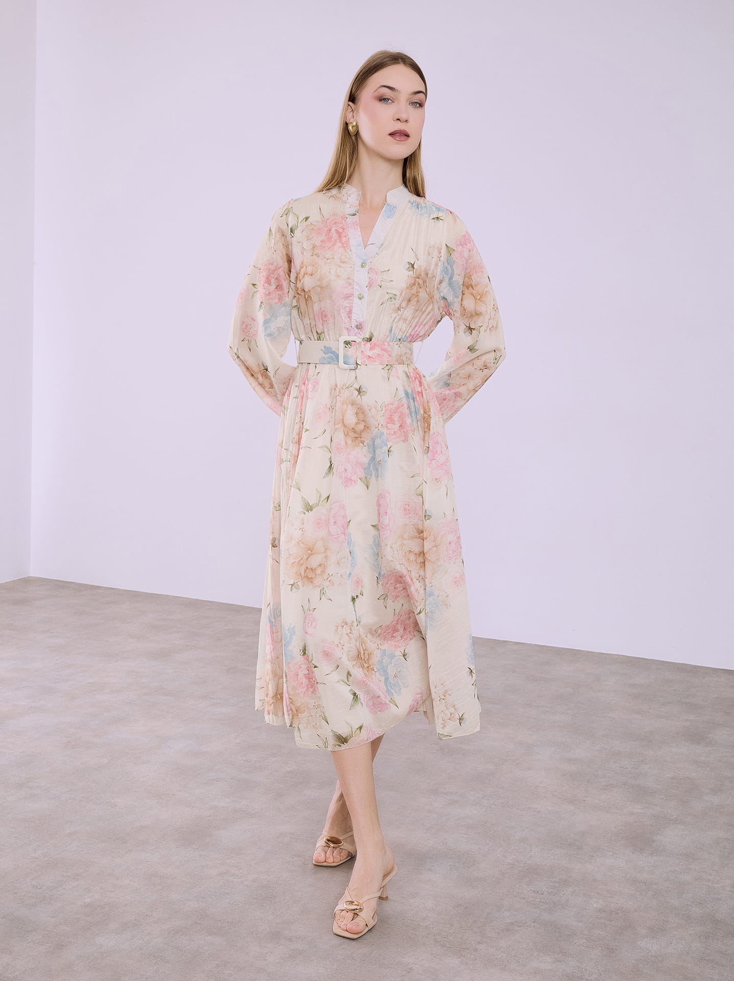 Φόρεμα παστέλ φλοράλ