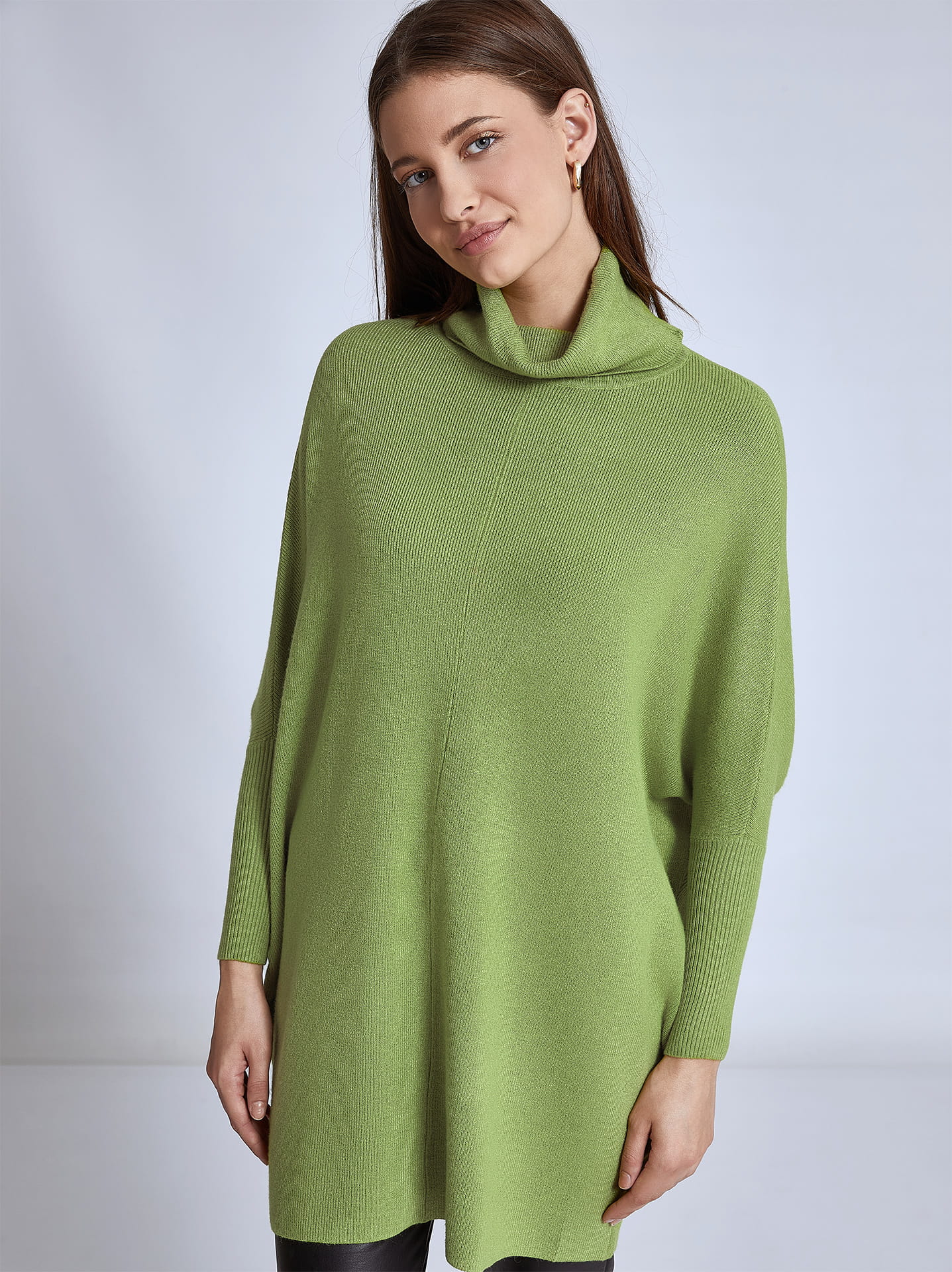 Oversized ribbed turtleneck discount sweater