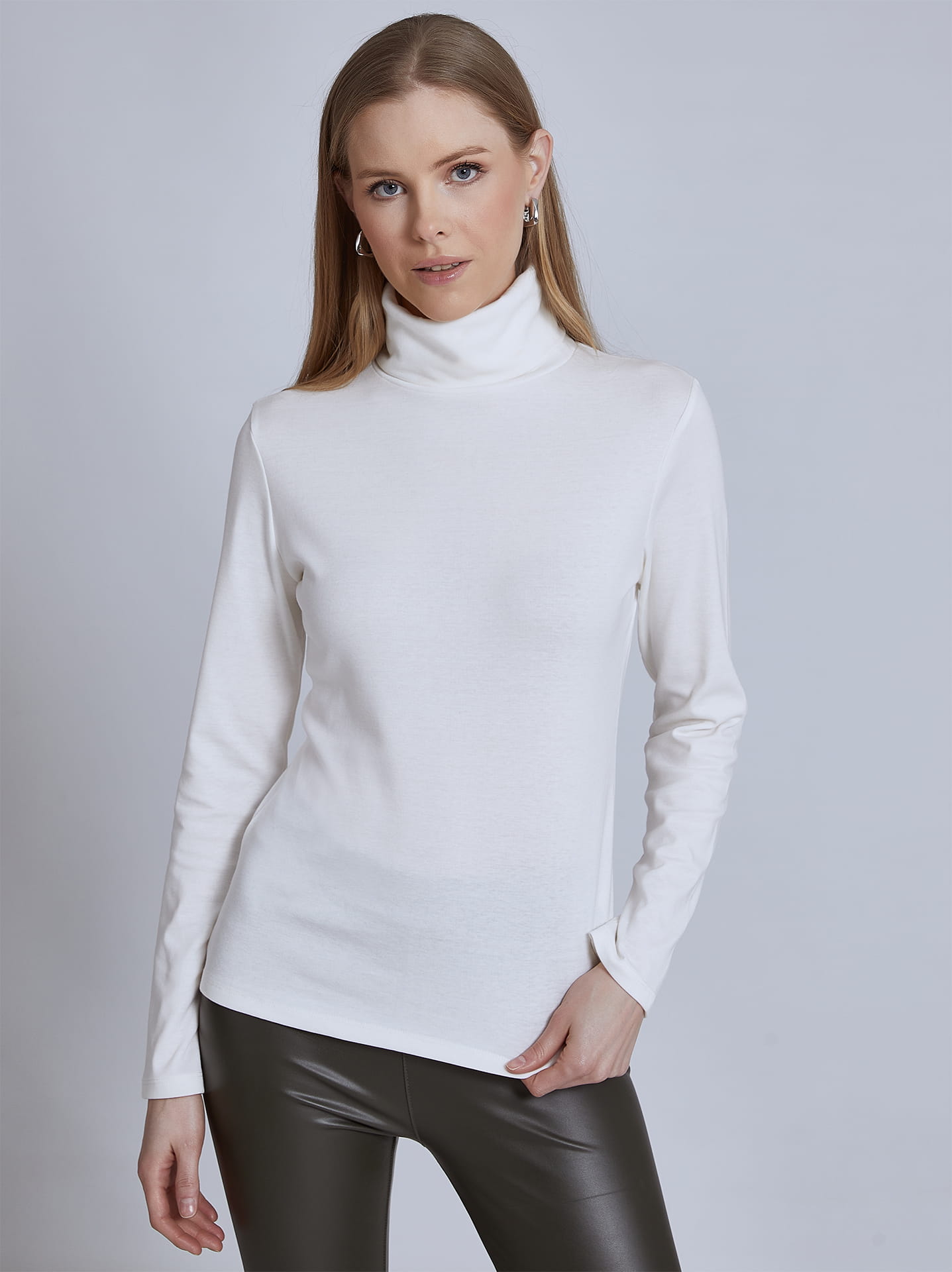 Buy hot sale white turtleneck