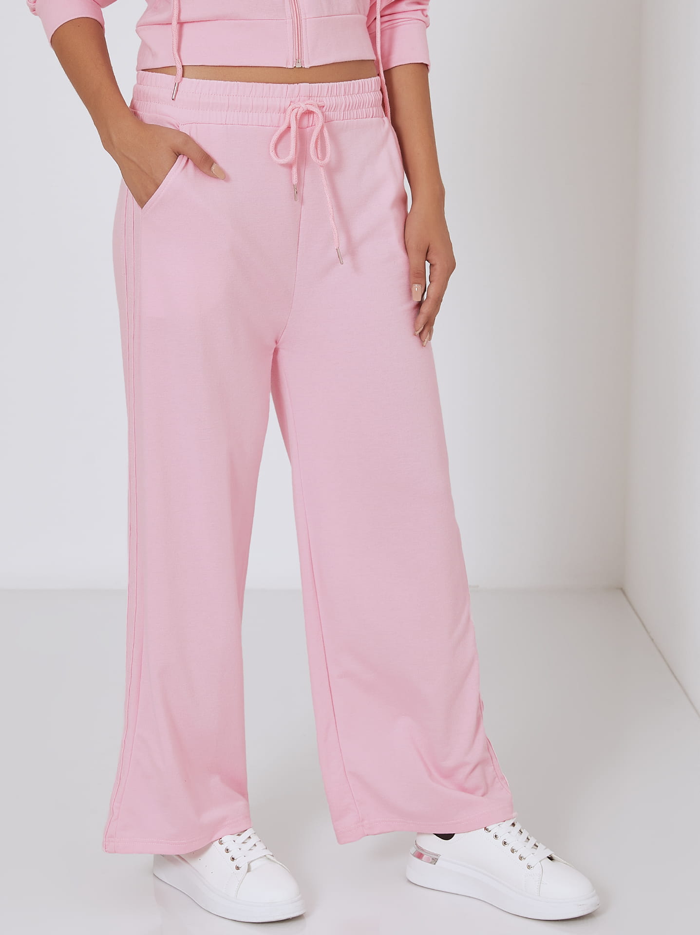 Sweatpants with side slits in pink 9.99 Celestino