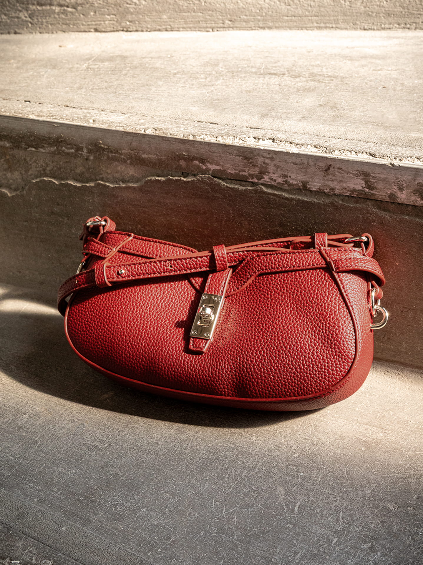 バッグ vintage stats leather shoulder bag ours European Vintage Faux Leather Shoulder Bag - Stylebuy