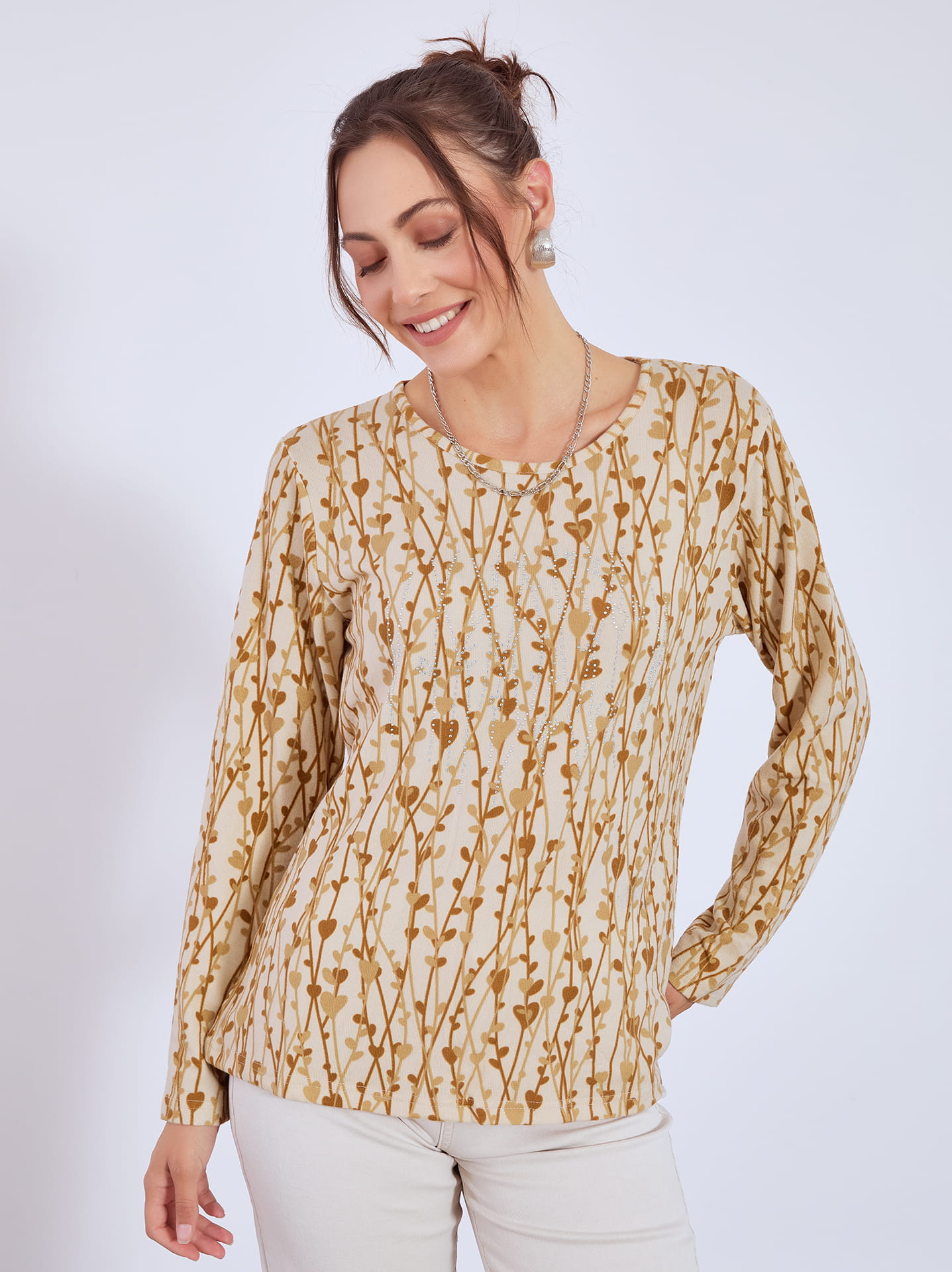 Top printed with hearts in beige, 12.99€ | Celestino