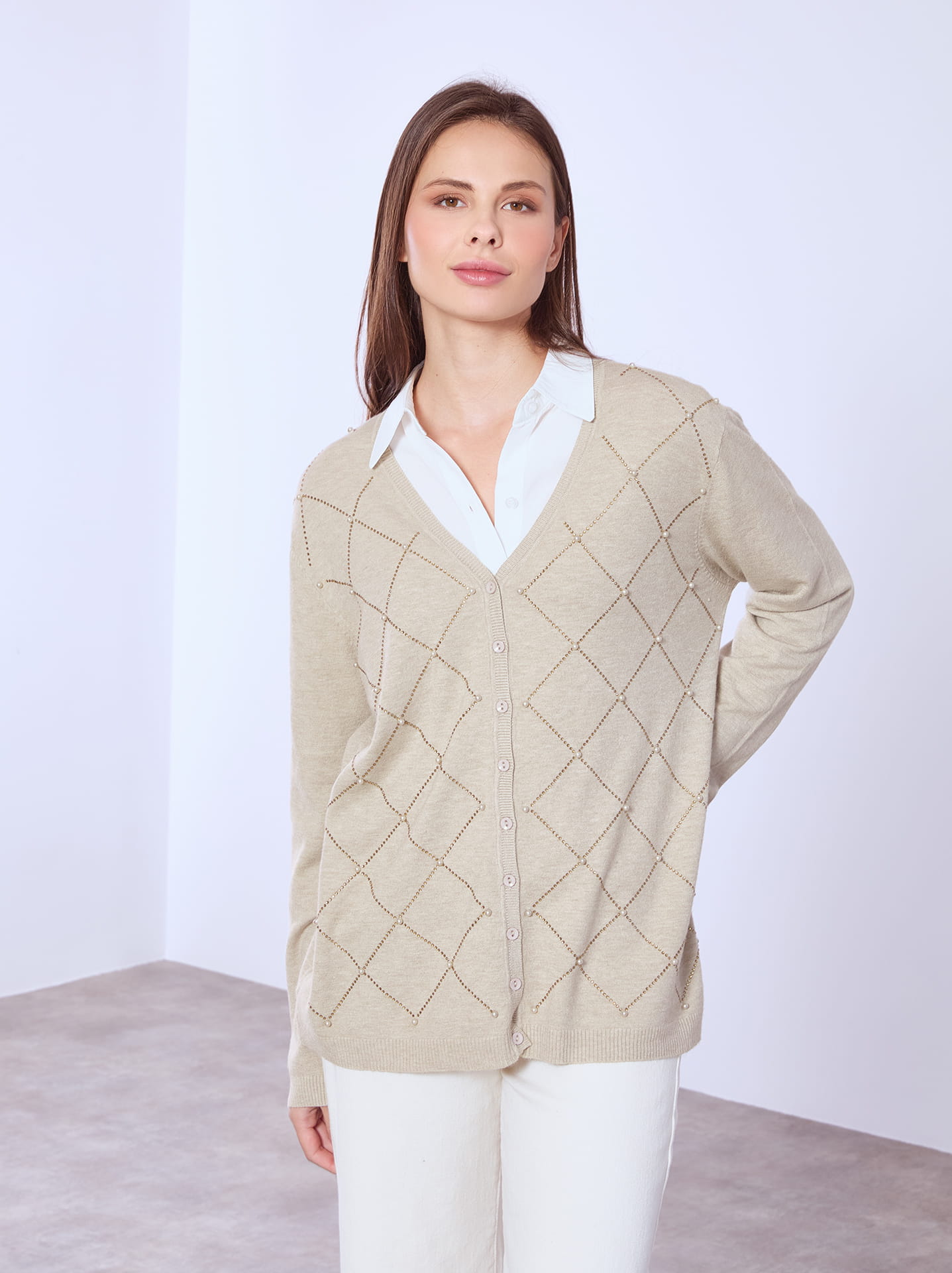 Cardigan Beige Femme à Perles - Taille Unique En Viscose Maille - Style BCBG Classique - Neuf étiqueté
