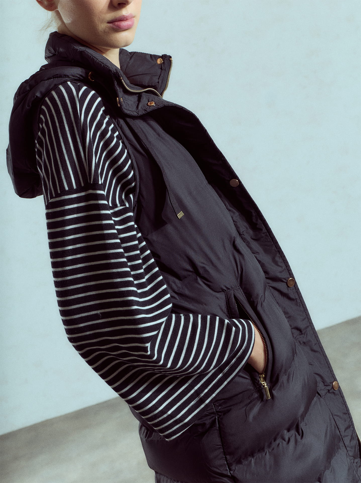 Sleeveless long jacket in black, 39.99€ | Celestino